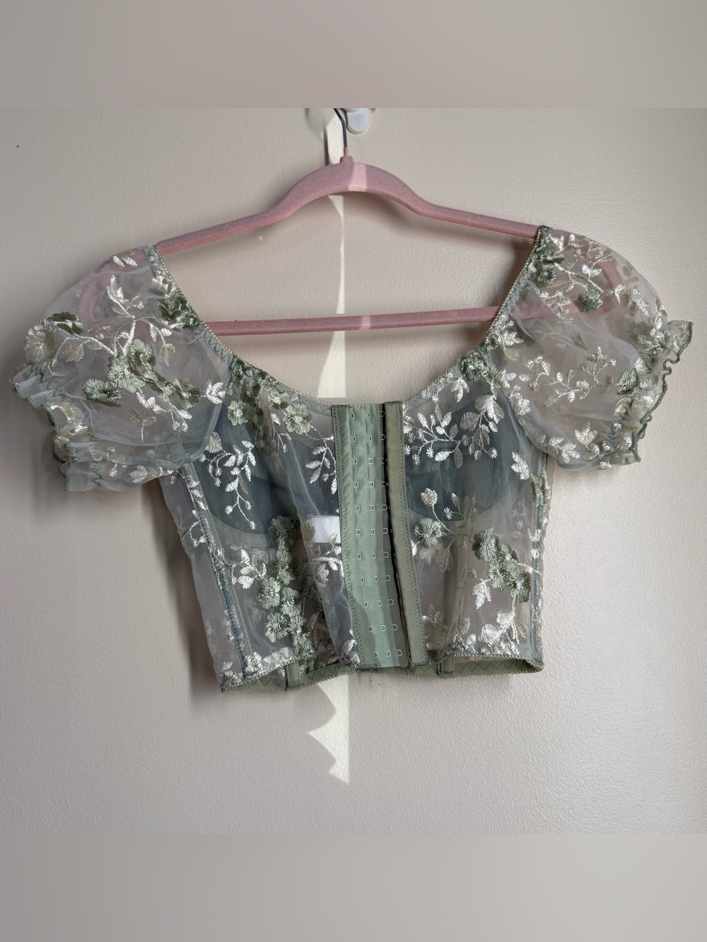 ROMWE Sage Green Floral Puff Sleeve Crop Top Size Small Whimsy Fairy Boho - Picture 2 of 10